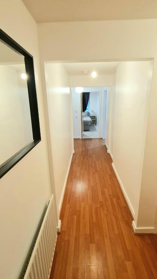 Lovely 3 Bedroom Apartment - Free Parking EDI Exterior photo